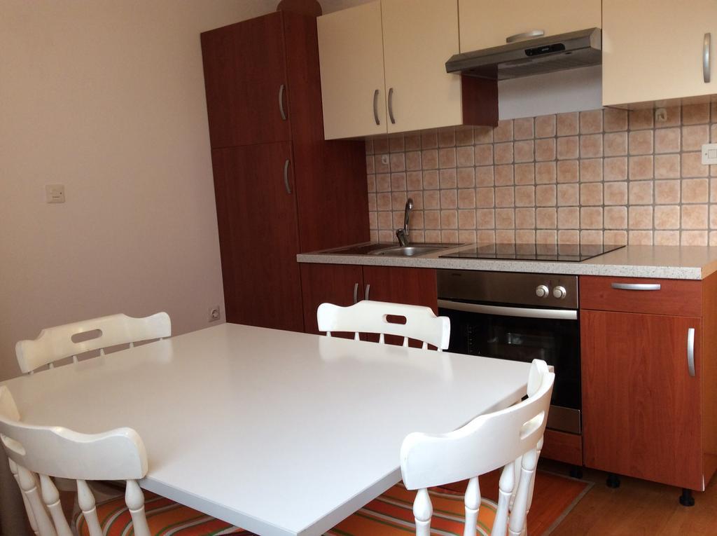 Apartments Krt Mirko Ізола Номер фото